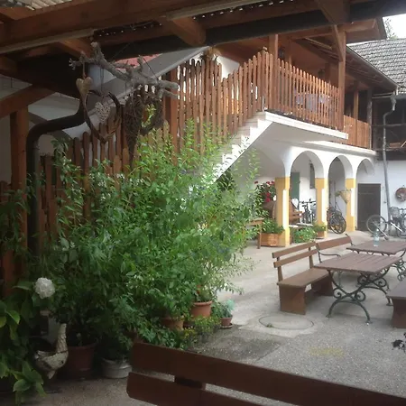 Апартаменты Gaudihof Kaltenbrunner Мелк